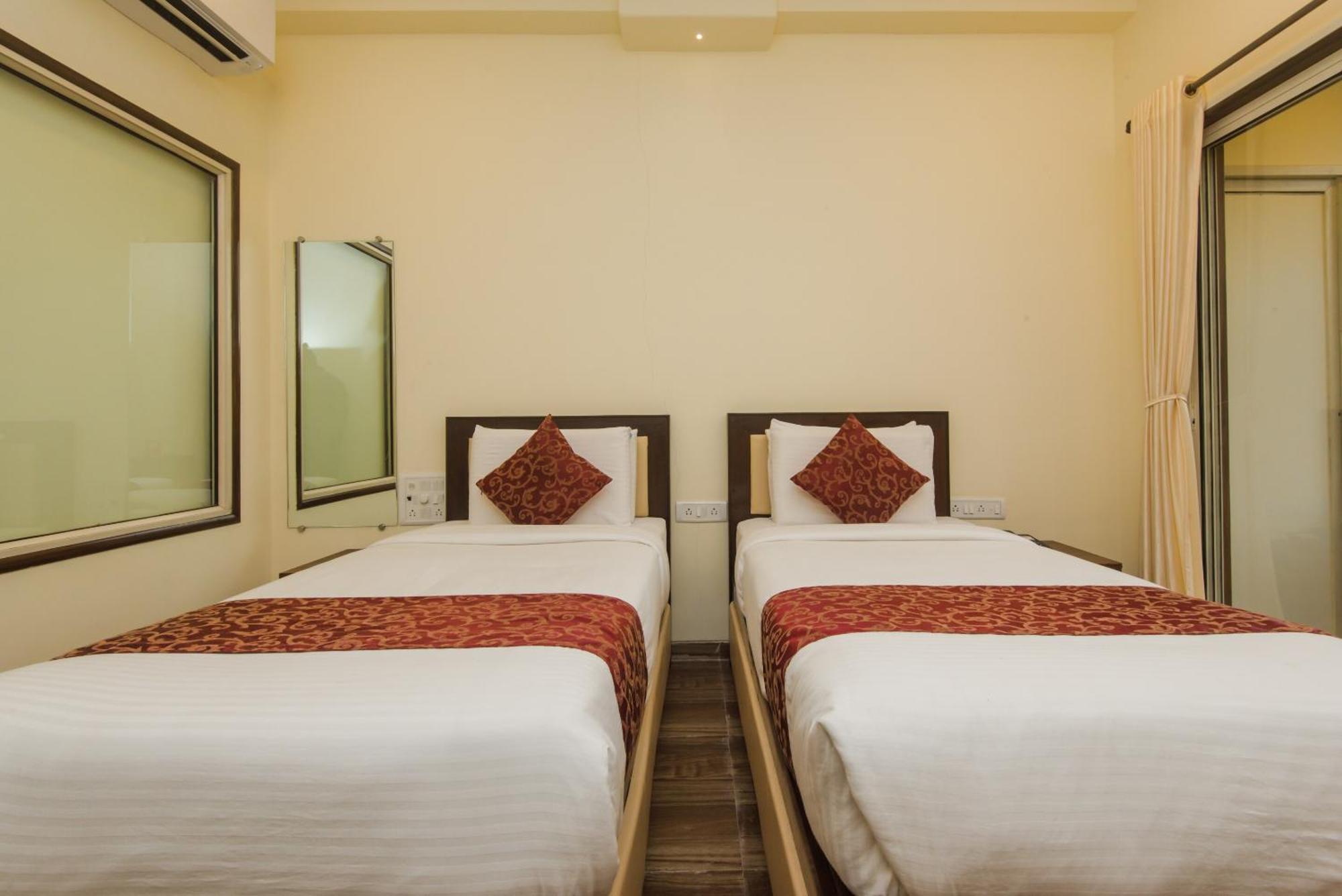 Super Hotel O Divine Residency Near Phoenix Marketcity Mumbai Exterior foto